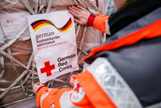 Bild vergr&ouml;&szlig;ern: Rotes Kreuz eröffnet größtes Bevölkerungsschutzzentrum Deutschlands