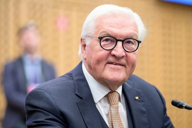 Bild vergr&ouml;&szlig;ern: Chinas Staatschef Xi empfängt Bundespräsident Steinmeier in Peking