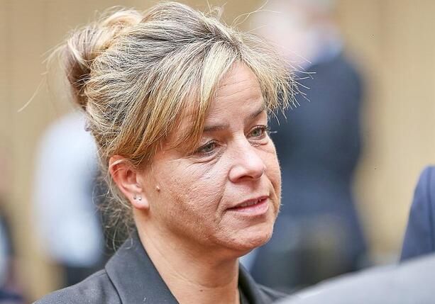 Bild vergr&ouml;&szlig;ern: NRW-Ministerin begrüßt Evoniks Absage an BASF-Übernahmeangebot